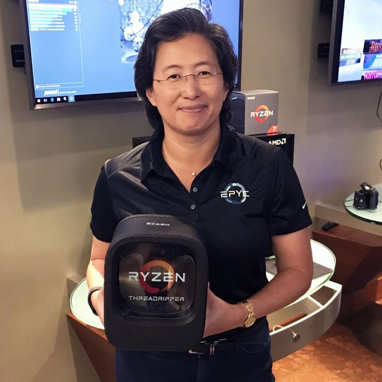 AMD-Ryzen-Threadripper-box-2.jpg