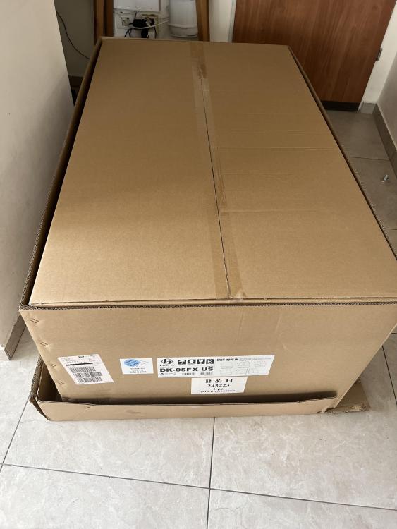 box.thumb.jpg.d4e184cd5c2876fddcfe4a813cd4eefd.jpg