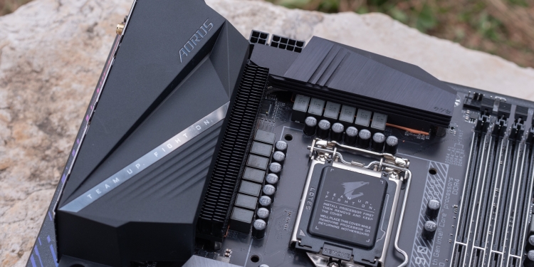 ממשיך מסורת של מצוינות: לוח אם GIGABYTE Z590 AORUS PRO AX בביקורת