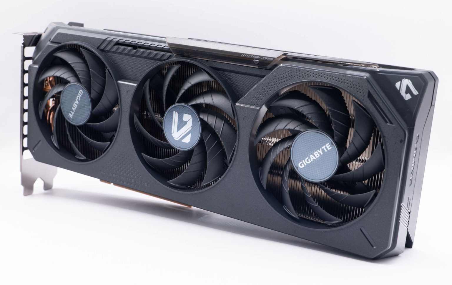 איבדנו את אומנות החומרה הזולה: GeForce RTX 5050 בסקירה