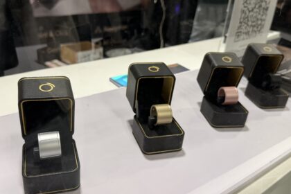 Prolo: העכבר שנעלם לכם מהשולחן ועבר לאצבע