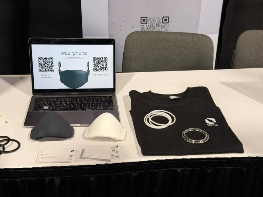 Verne Wearphone: המסכה שתאפשר לכם לצעוק בספרייה בלי שאף אחד ישמע