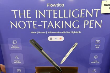 Flowtica: העט החכם שמקשיב לפגישה ומסכם אותה בזמן שאתם משרבטים