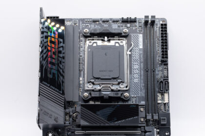 לקחנו לוח אם קטנטן מדגם B850I AORUS PRO ובנינו בשבילו מחשב