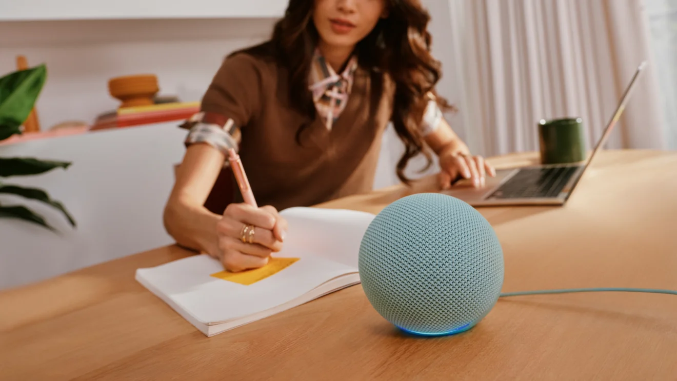 Amazon Echo smart displays, speakers make a Google Home user jealous